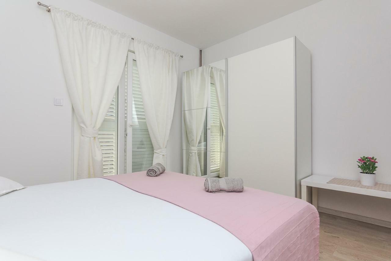 מאקרסקה Apartments A&B מראה חיצוני תמונה